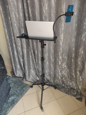 Presentation Laptop Stand