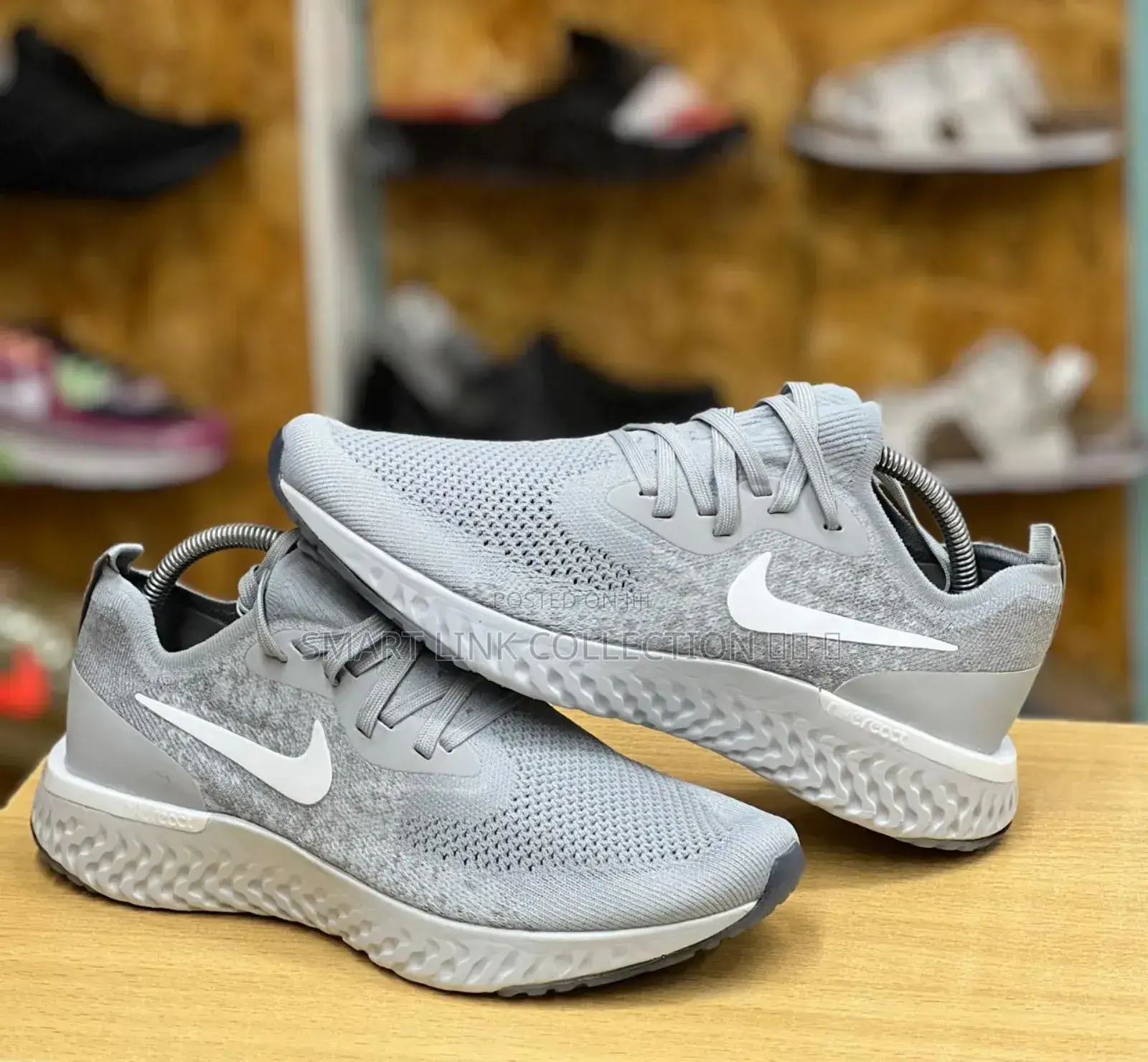 Nike Epic React Flyknit Sneakers