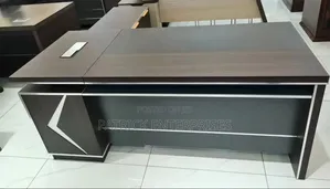 Executive Imported Modern Office Desk 1.6 MTRS