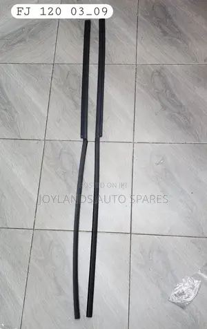Fj130 03/09 Roof Moulding