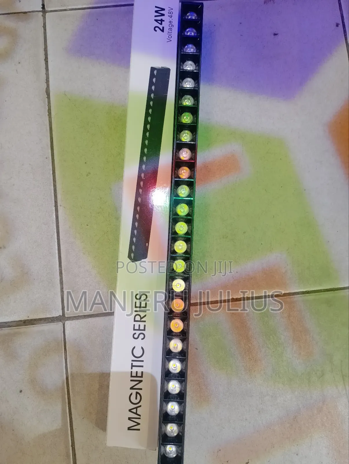 Magnetic Series Light