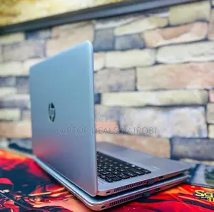 Laptop HP EliteBook 820 G3 8GB Intel Core I5 HDD 500GB