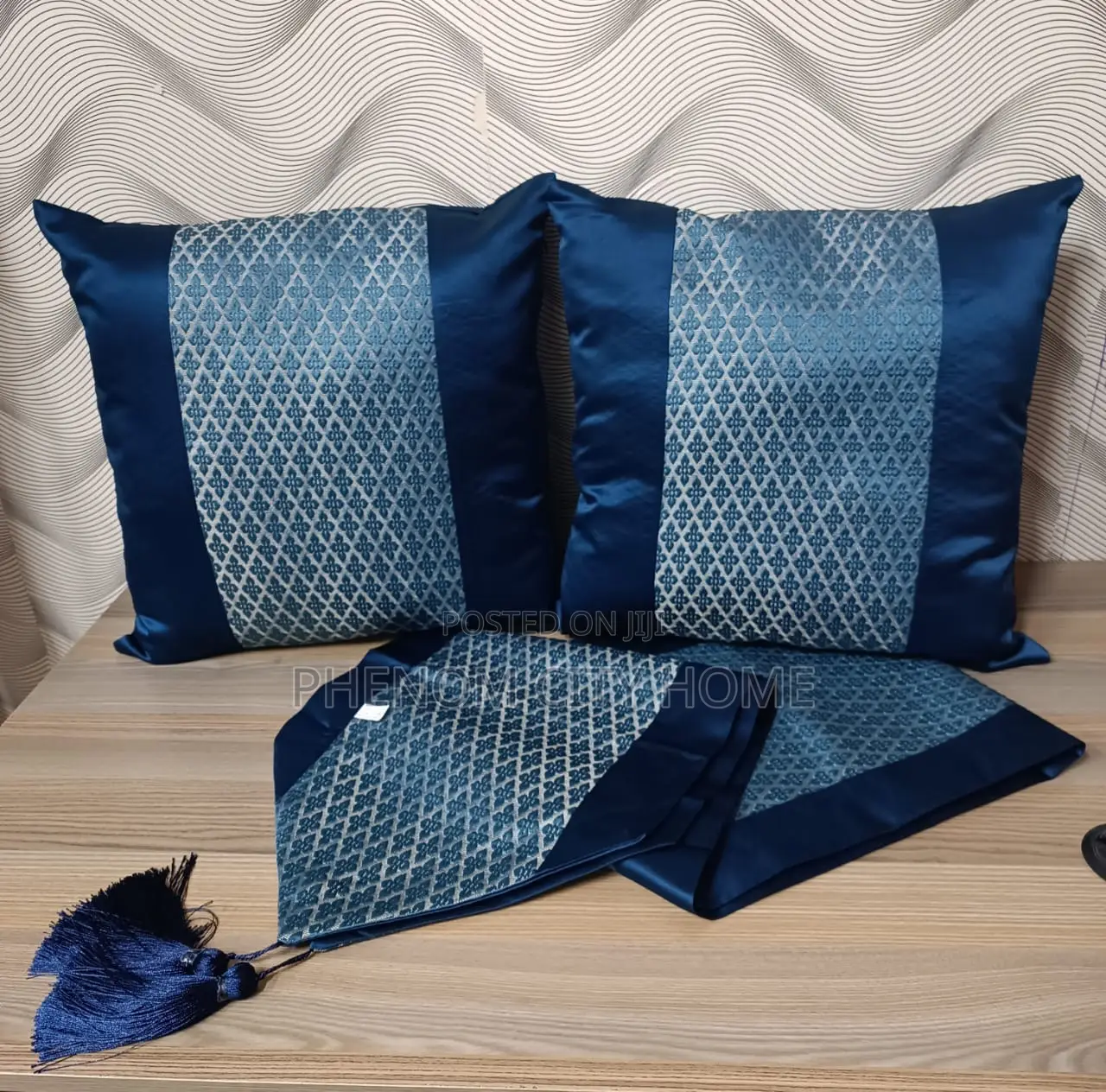 Bed Runners Now Available