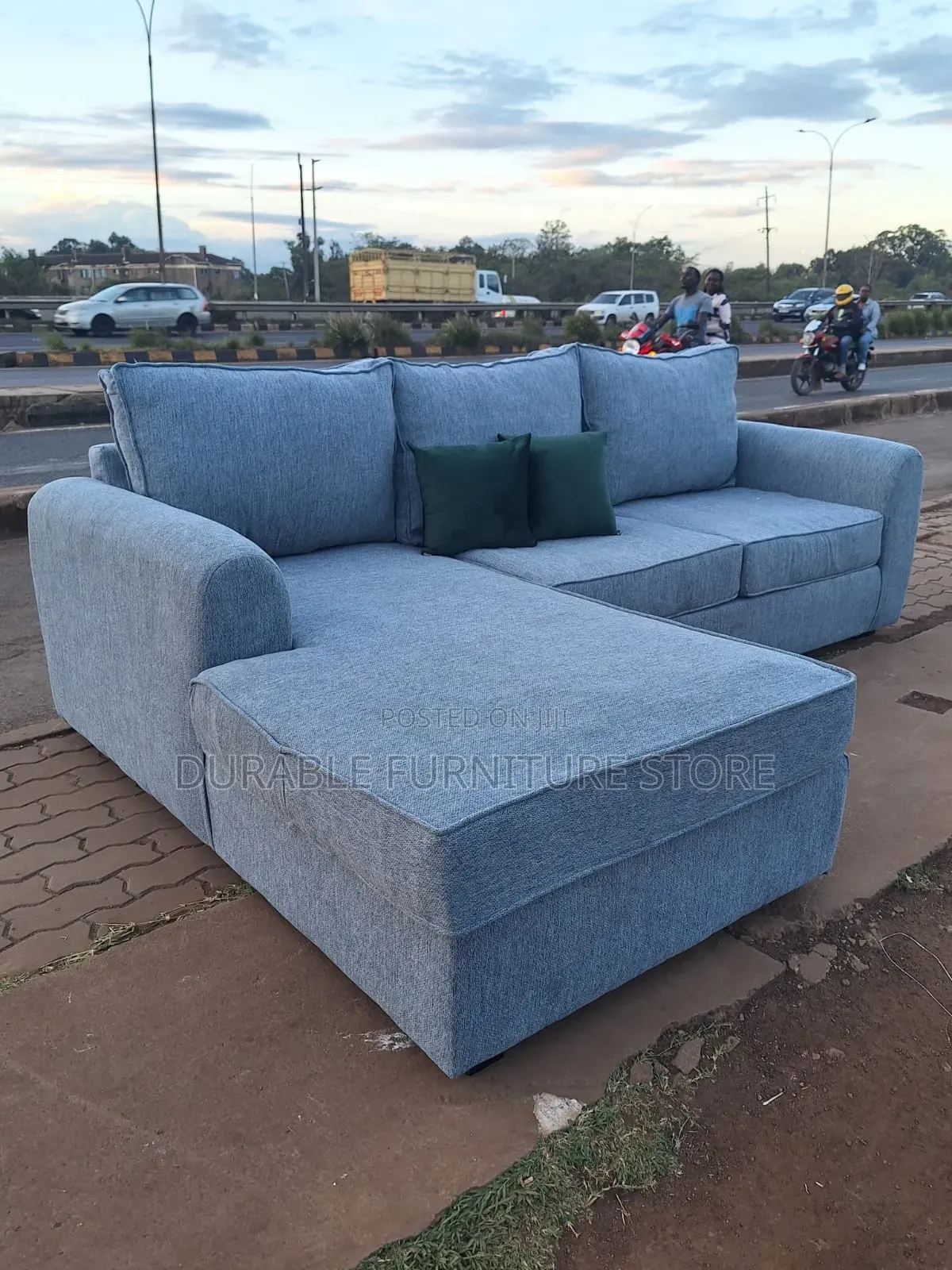 7 Seater Coner Seat Sofa
