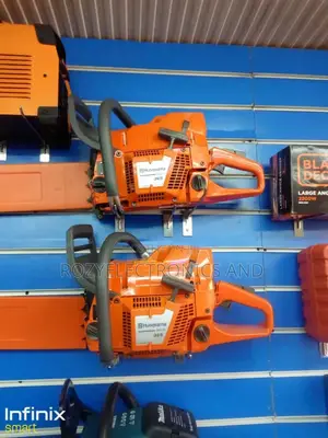 Husqvarna Power Saw