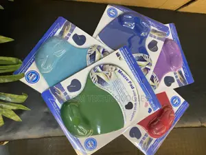 Mouse Pad With Gel Wrist Support