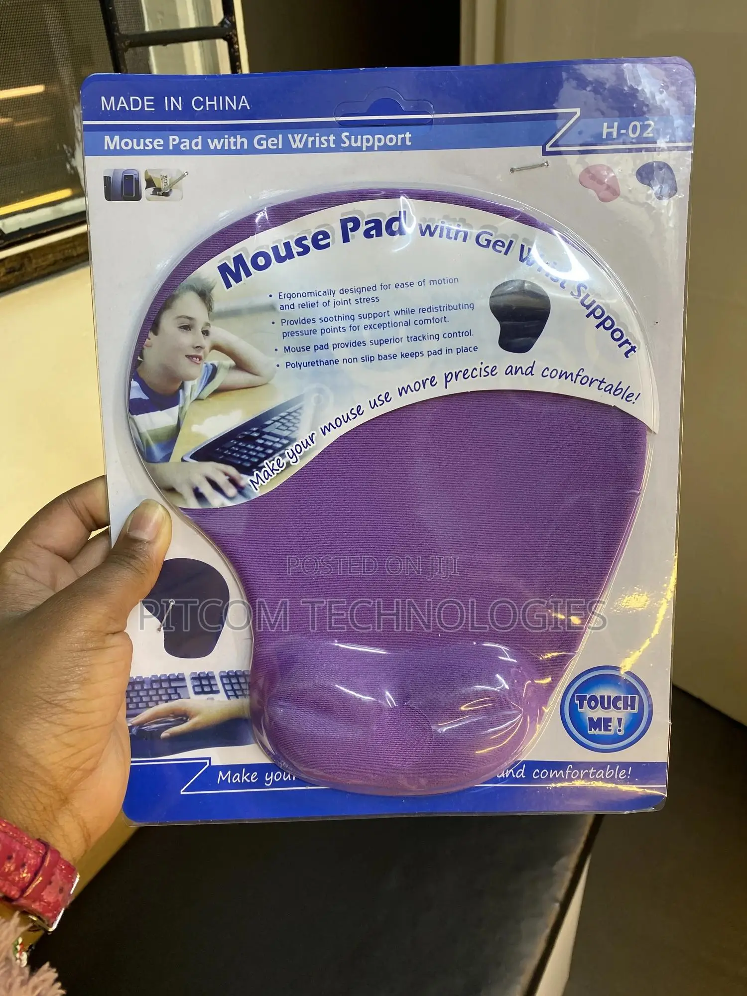 Mouse Pad With Gel Wrist Support