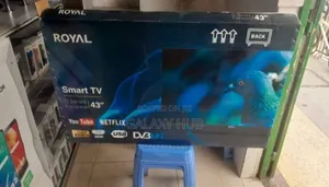 Royal 43inch Smart Android Flameless Tv With Bluetooth