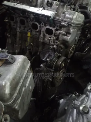 Suzuki Escudo Slim Engine