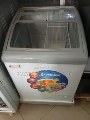 Premier Deep Freeze 130 L With Display