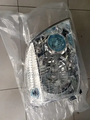 Headlights Nissan Xtrail T30 Old Model