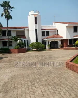 6bdrm Maisonette in Nyali Mkomani for sale