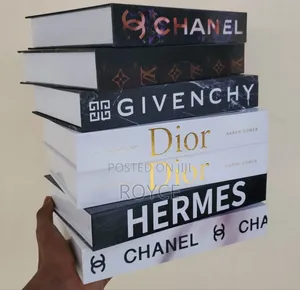 Hard Gloss Opening Decor Book