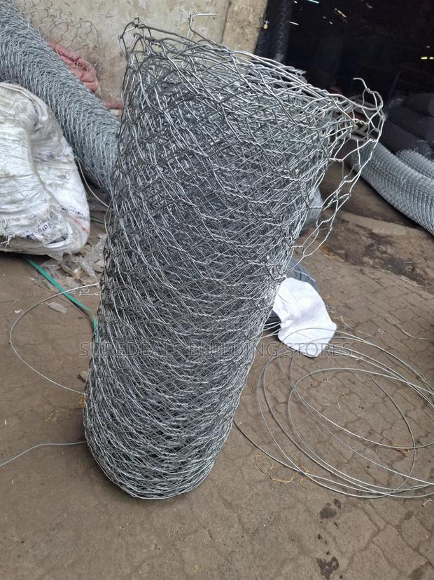 Tripple Twisted Chainlink-4ft*18mtrs - main view