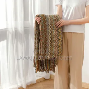 Bohemian Patterned Knitted Throw Blanket