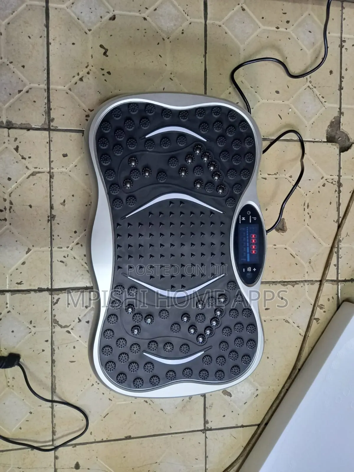 Full Body Massager Vibration Plate