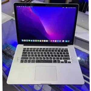 Laptop Apple MacBook Pro 8GB Intel Core i7 SSD 256GB