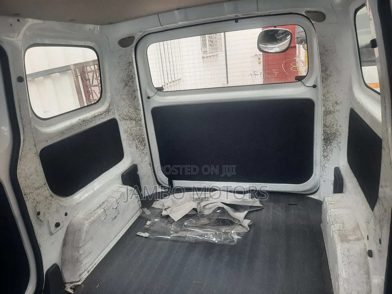 Nissan NV200 2017 Grey
