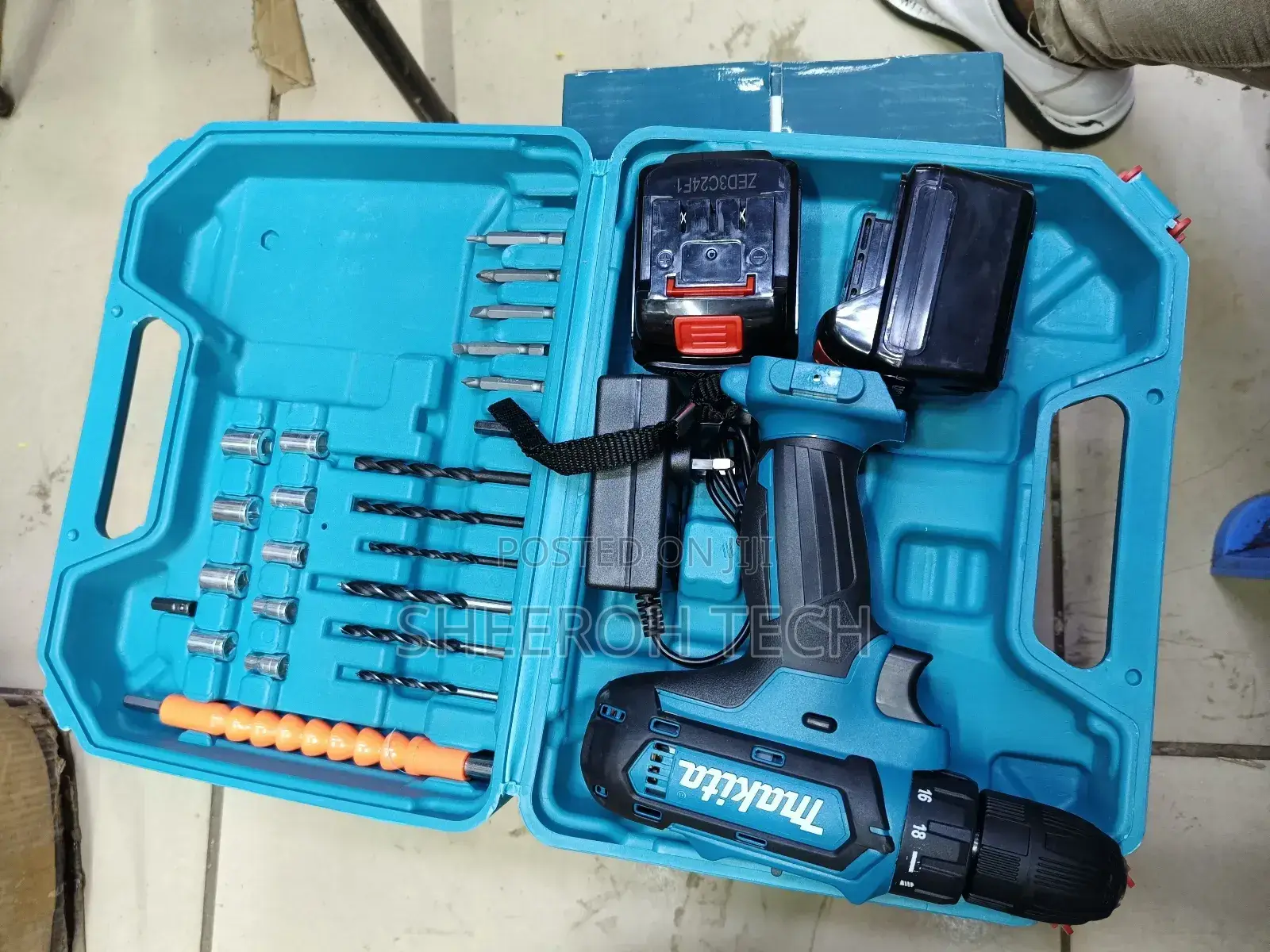 Rechargeable Cordless Drill/Makita Cordless Drill