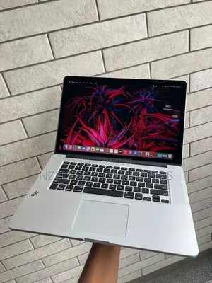 Laptop Apple MacBook Pro 2014 16GB Intel Core I7 SSD 256GB