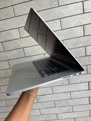 Laptop Apple MacBook Pro 2014 16GB Intel Core I7 SSD 256GB