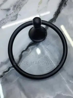 Black -Towel Ring