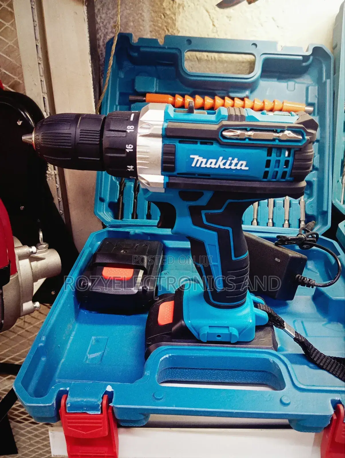 Makita Cordless Drill 36v