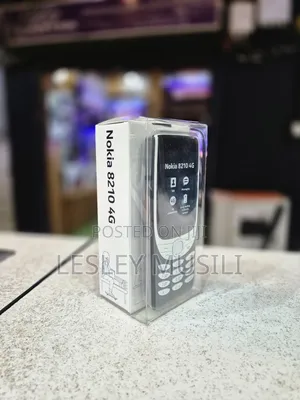 New Samsung Galaxy Young S6310 4 GB Black