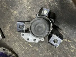 Mounting for Suzuki Swift Engine