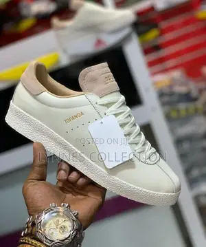 Adidas Topanga