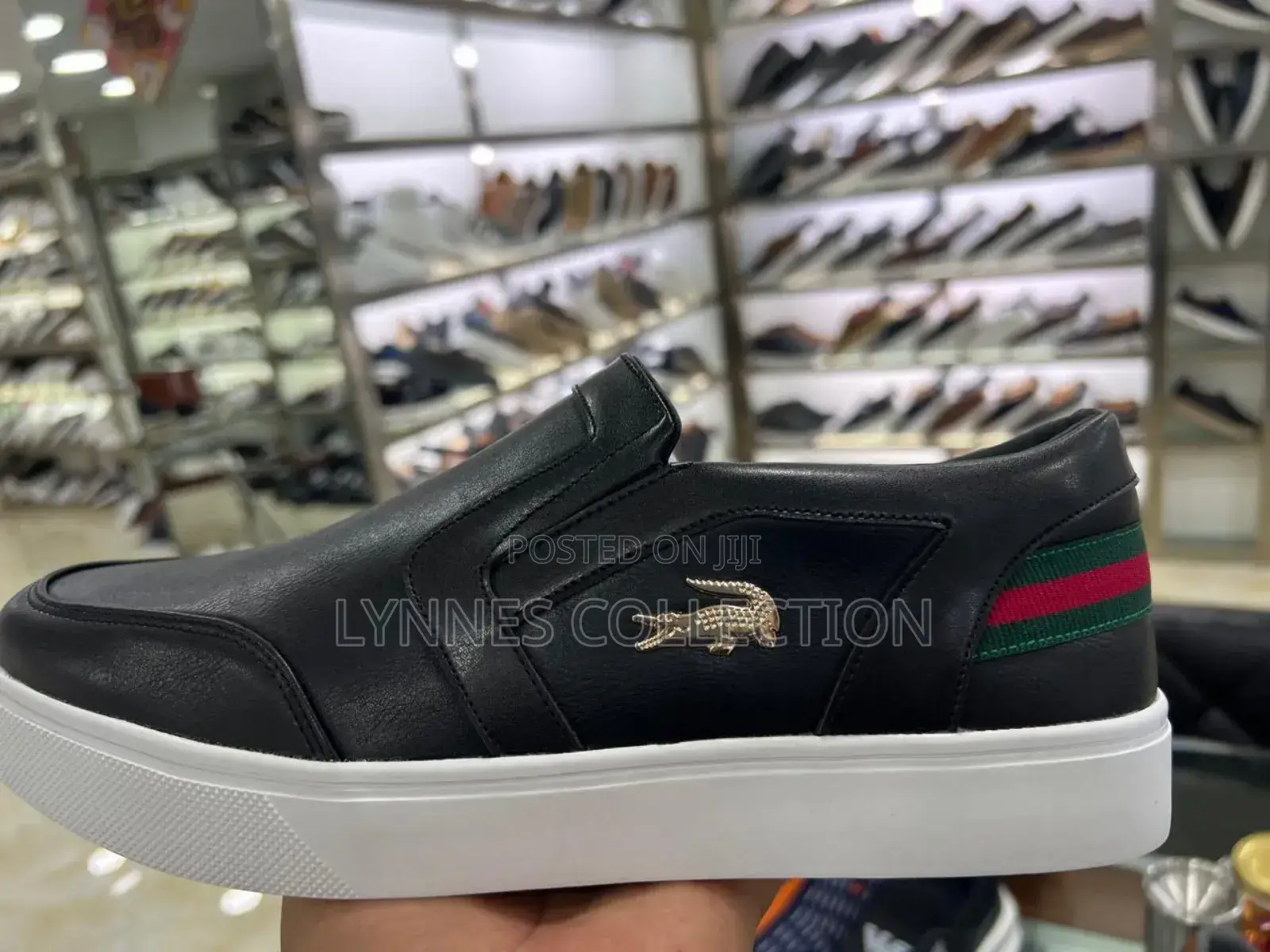 Lacoste Sneakers