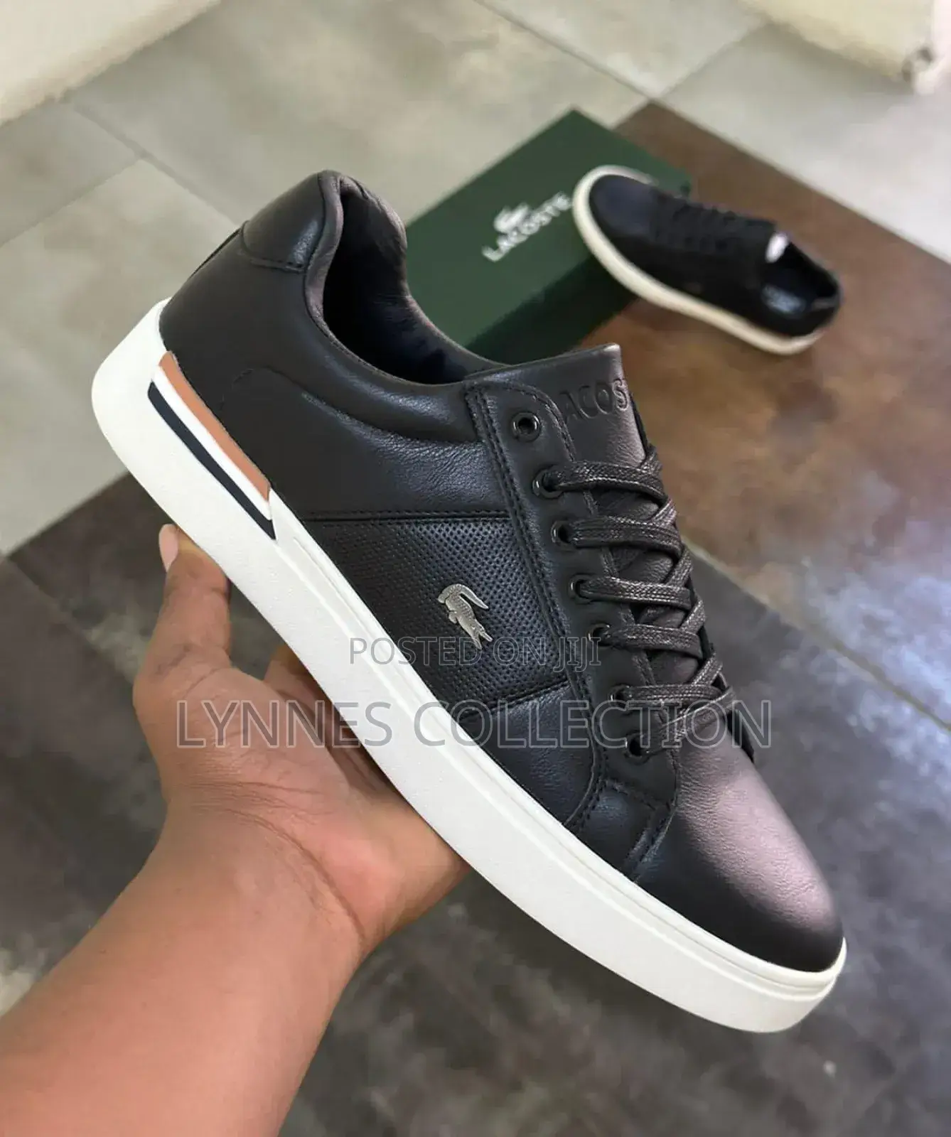 Lacoste Sneakers