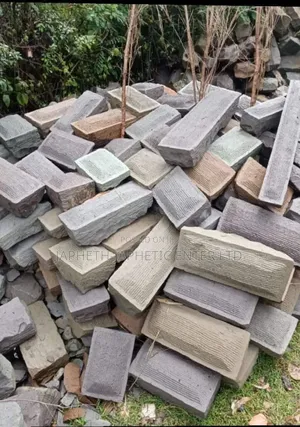 Mixed Colours Bush Stones