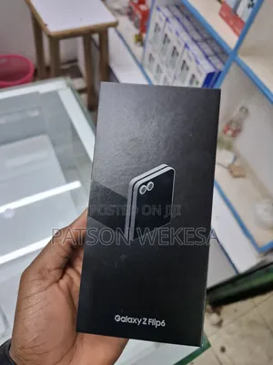 New Samsung Galaxy Z Flip6 256 GB Gray