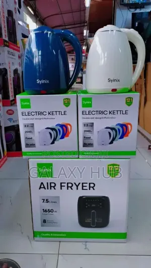 2.2 Litres Syinix Plastic Electric Kettle On