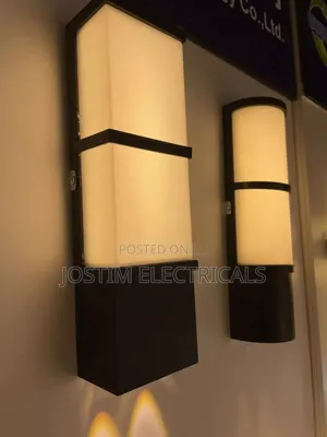 Outdoor Wall Bracket