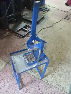 Chips Cutter Machine