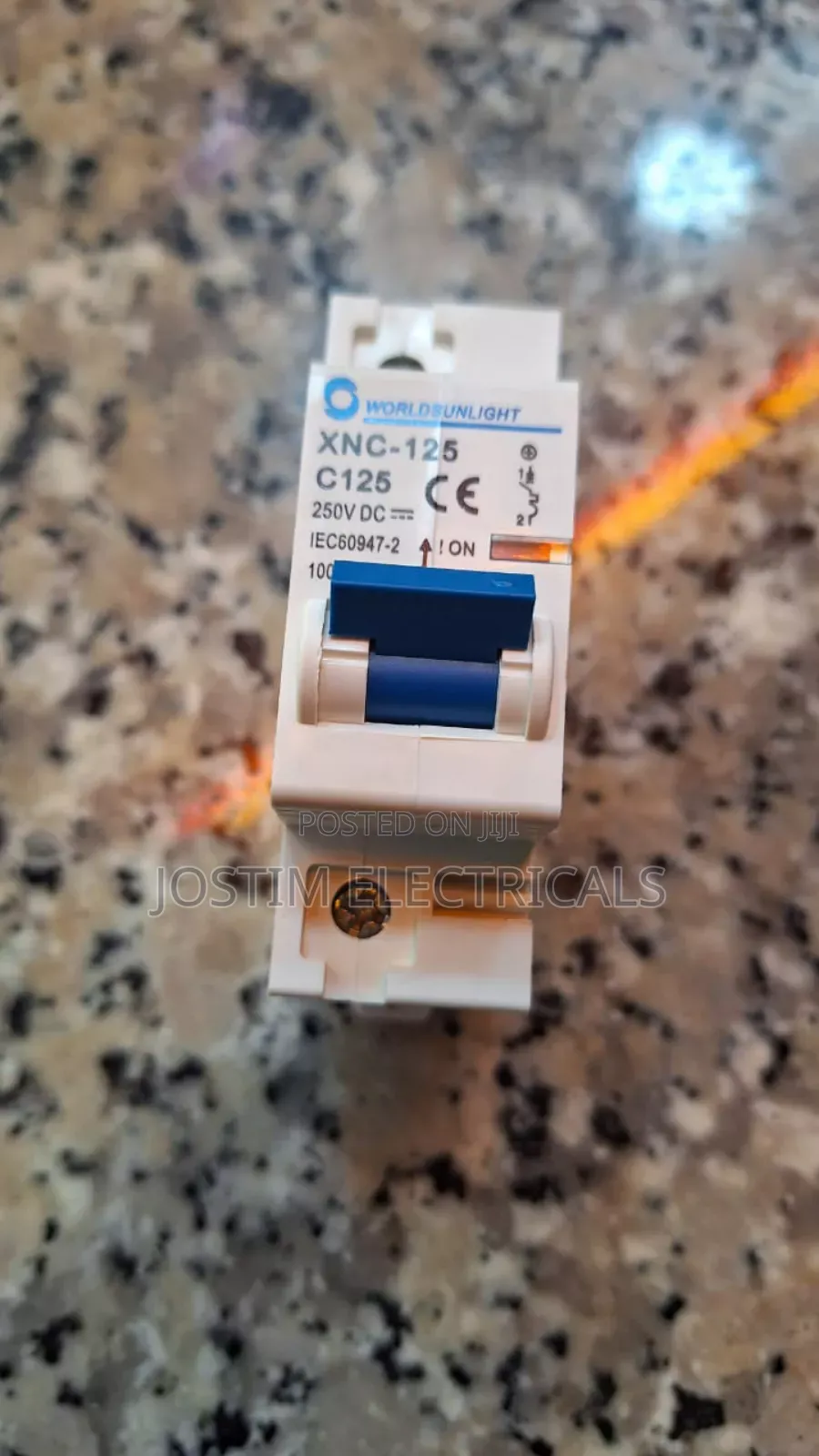 DC Breaker 125A