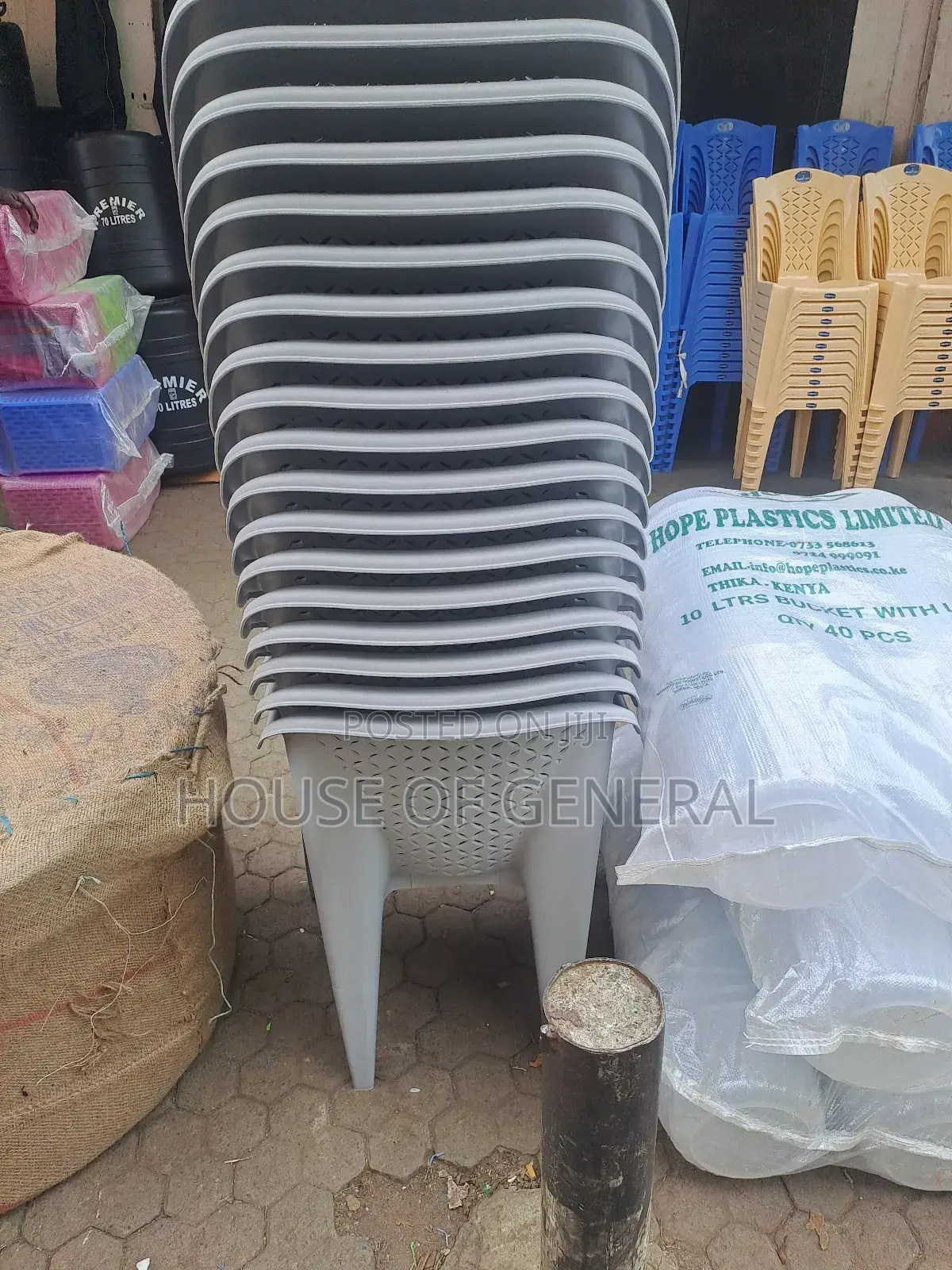 Gray Strong Easy Chair