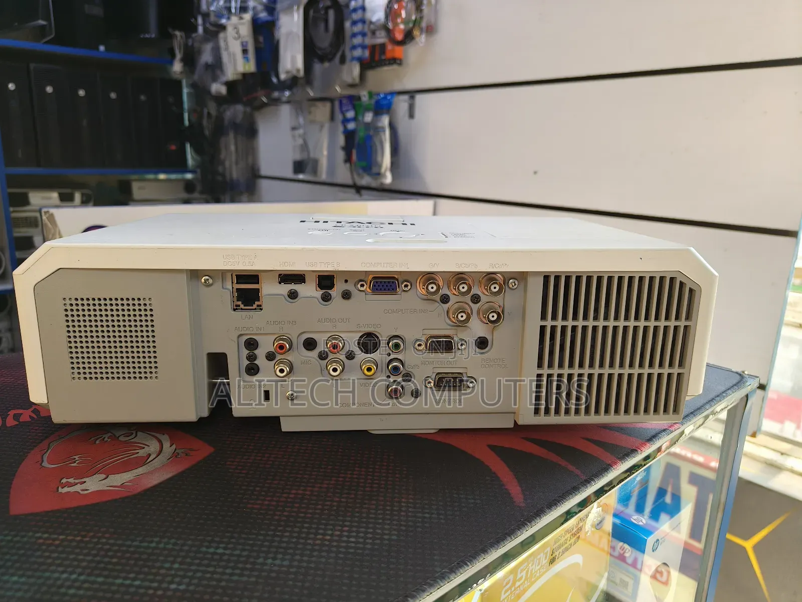 Hitachi Projector Cp-4021n