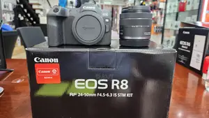 Canon R8 Kit Mirrorless Camera