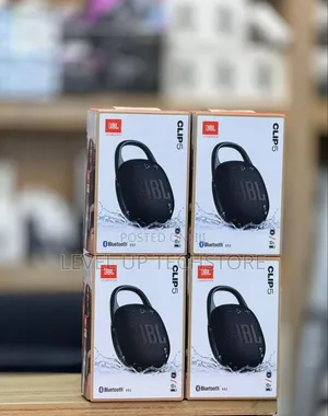 JBL Clip 5 Ultra-Portable Bluetooth Speaker - New
