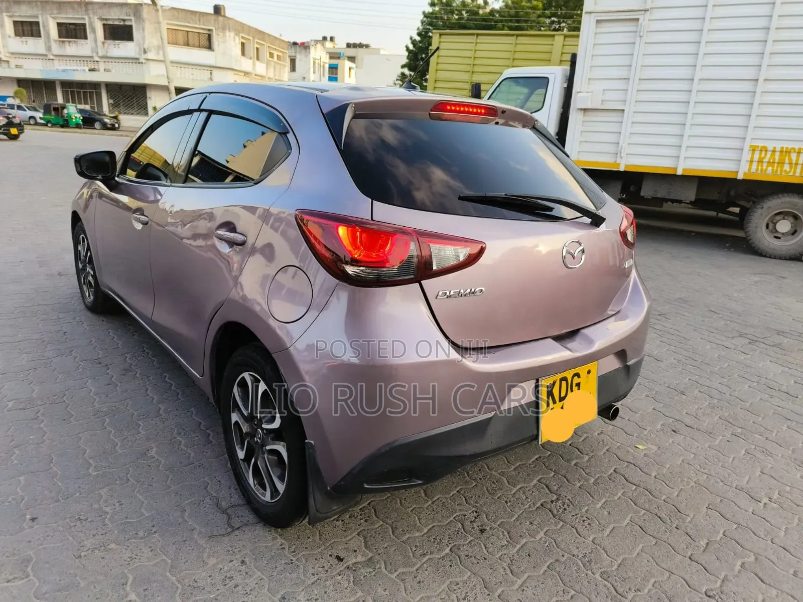 Mazda Demio 2014 Beige