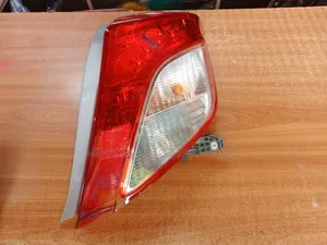 Jewela Vitz RHS Backlight Diode Type