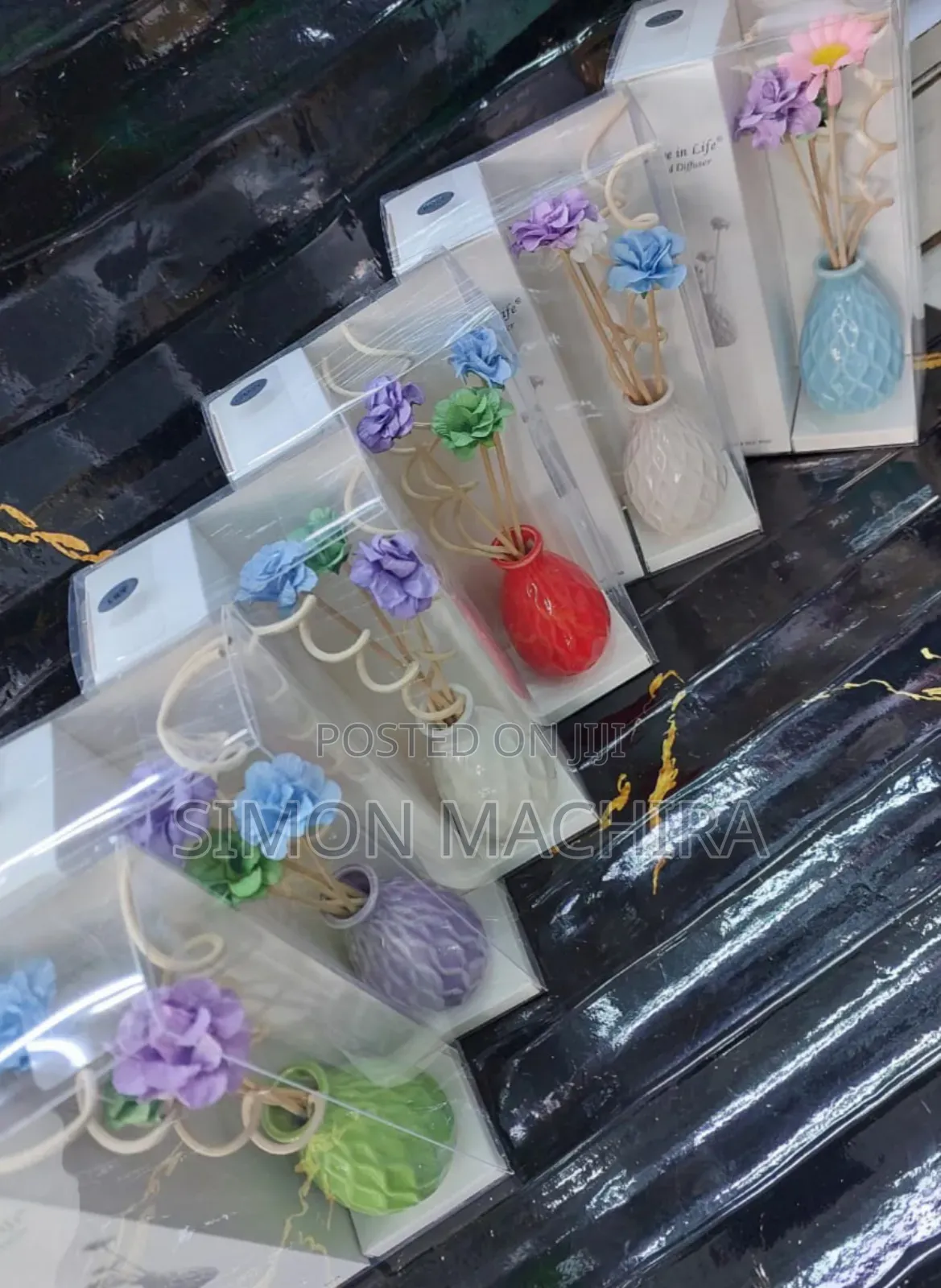 Reed Diffuser/ Decorative Flower Vase