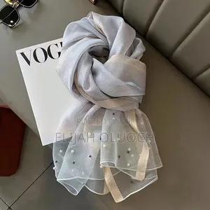 Cute Scarf With Pearl
