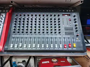 Max 12channel Mixer