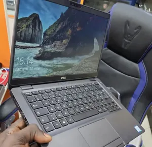 Laptop Dell Latitude 5300 8GB Intel Core i5 SSD 256GB