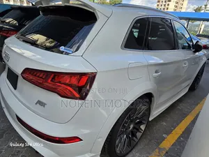Audi Q5 2018 Off white