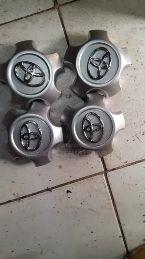 Toyota Rav4 /Vanguard Wheel Cap ``
